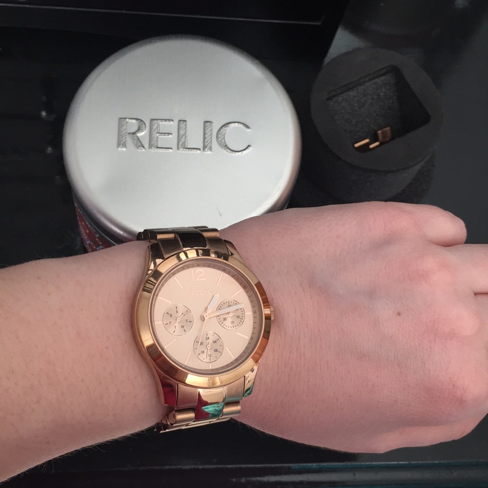 Relic rose gold women’s wristwatch
